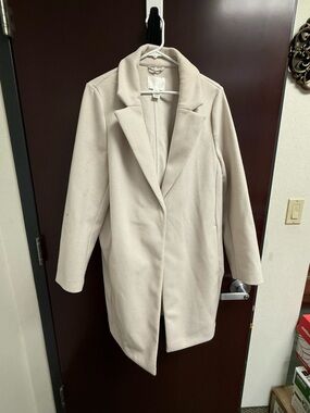H&M Women's Single-Breasted Notch Lapel Coat - Cream
